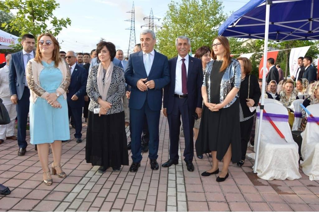 В Тунчбилеке состоялось открытие парка Азербайджан и памятника жертвам Ходжалы (ВИДЕО, ФОТО)
