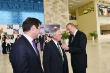 Президент Ильхам Алиев и Первая леди Мехрибан Алиева ознакомились с XXV Международной выставкой "Нефть и газ Каспия" (ФОТО)