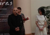 Карабахские скакуны глазами латвийской художницы Даце Штрауса (ФОТО)