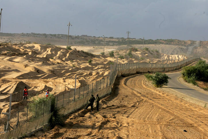 На границе сектора Газа трое палестинцев погибли в результате обстрела