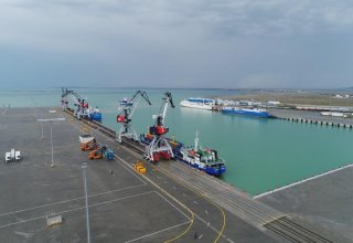 Бакинский морской торговый порт увеличил обработку грузовиков