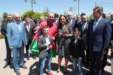 Heydar Aliyev Foundation VP Leyla Aliyeva attends opening of Azerbaijan Business Center in Astrakhan (PHOTO)