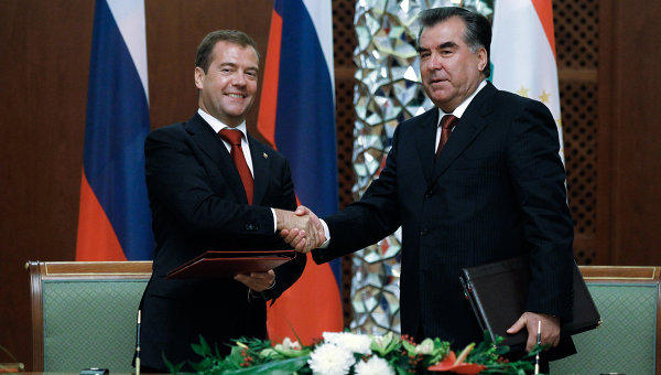 Russia, Tajikistan talk over strategic co-op