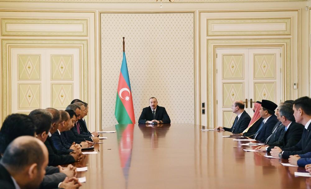 Azərbaycan Prezidenti: İslam həmrəyliyini möhkəmləndirmək xarici siyasətimizin əsas prioritet məsələlərindən biridir