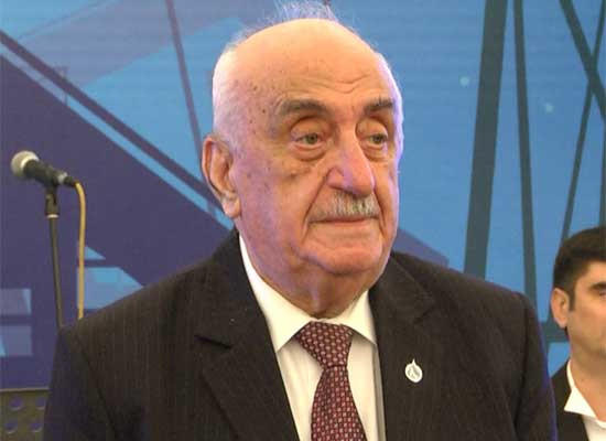 Хошбахт Юсифзаде: "Южный газовый коридор" принесет пользу не только Азербайджану, но и Грузии, Турции и Европе