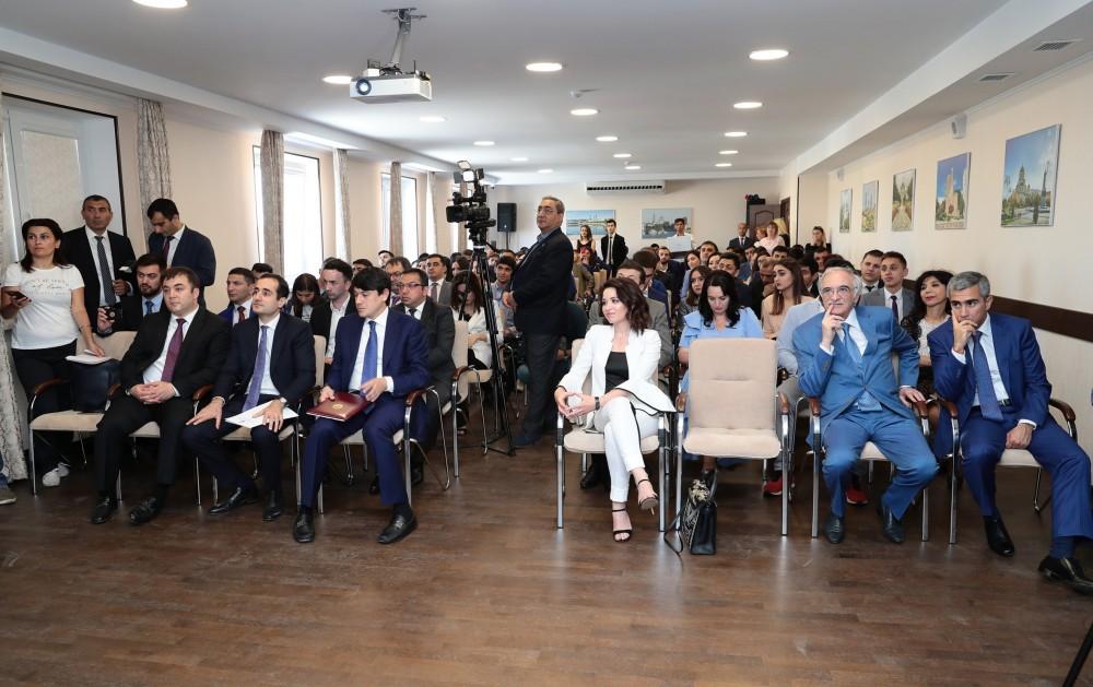 В Астрахани состоялась встреча с членами региональных представительств Азербайджанского молодежного объединения России (ФОТО)
