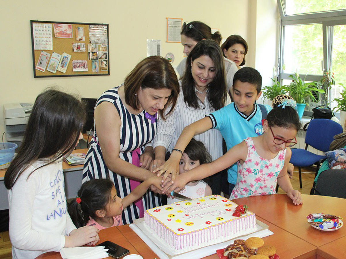 Bilik Fondu müxtəlif məkanlarda uşaqlara xoş gün yaşadıb (FOTO)