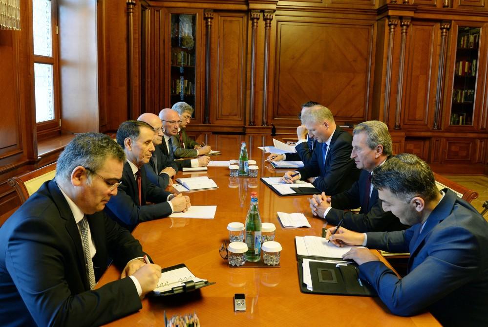 Азербайджан и впредь будет прилагать усилия для расширения сотрудничества с европейскими странами в энергосекторе- премьер