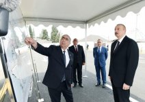 Президент Ильхам Алиев принял участие в открытии автодороги Делимамедли-Муздурлар-Гырыглы в Геранбойском районе (ФОТО)