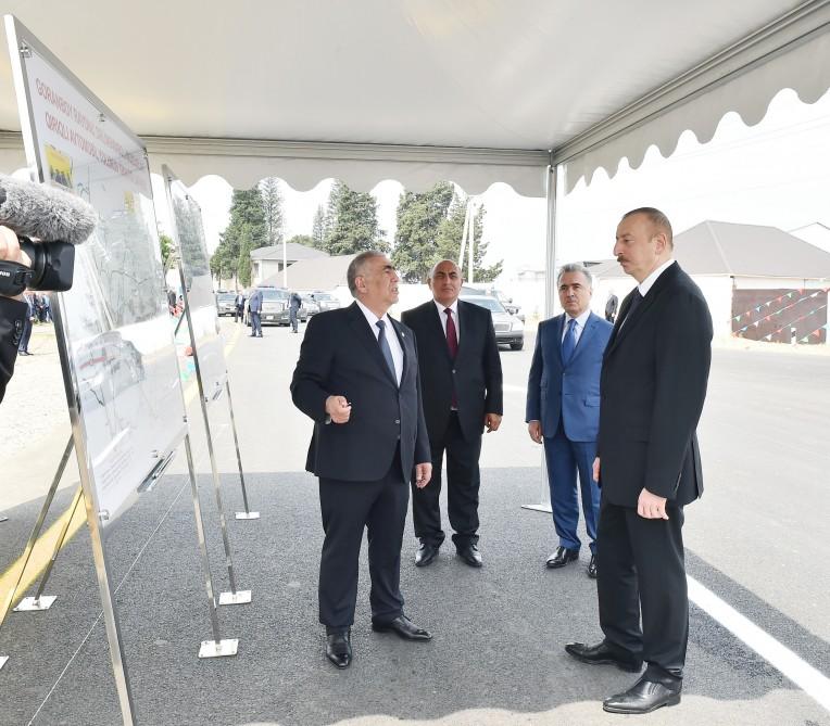 Prezident İlham Əliyev Goranboyda Dəliməmmədli-Muzdurlar-Qırıqlı avtomobil yolunun açılışını edib (FOTO)