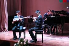 Bakı şəhər musiqi məktəblərinin konserti olub (FOTO)