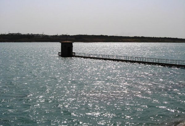 В ОАО "Азерсу" внесли ясность в утверждения о загрязнении дождями воды в Джейранбатанском водохранилище