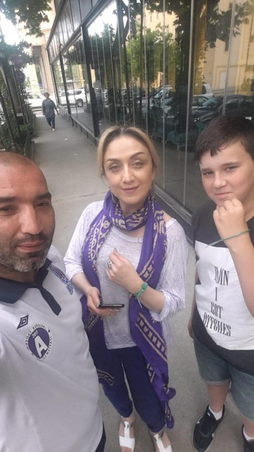 Азербайджанский дизайнер поддержала Football for Friendship  в преддверии ЧМ по футболу 2018 (ФОТО)