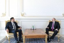 President Ilham Aliyev receives credentials of newly appointed ambassadors (PHOTO)