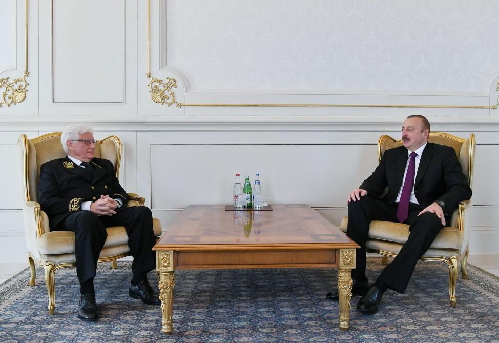 President Ilham Aliyev receives credentials of newly appointed ambassadors (PHOTO)
