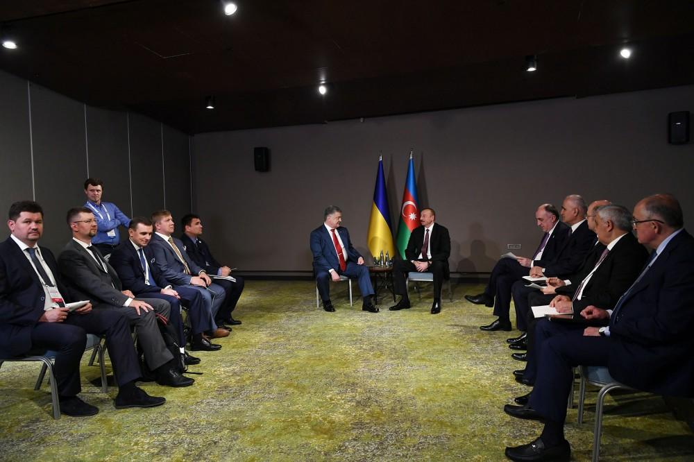 Presidents of Azerbaijan, Ukraine meet in Turkey (PHOTO)