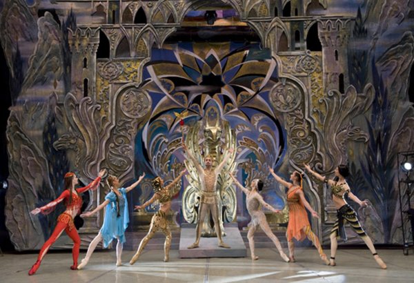 Баку ждет грандиозная премьера -  новый, яркий, современный балетный спектакль "Низами"