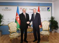 Presidents of Azerbaijan, Turkey meet in Eskisehir (PHOTO)