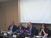В Баку стартовал посвященный вызовам в таможенной сфере семинар для журналистов (ФОТО)