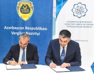 Минсвязи и Минналогов Азербайджана подписали протоколы о намерениях (ФОТО)