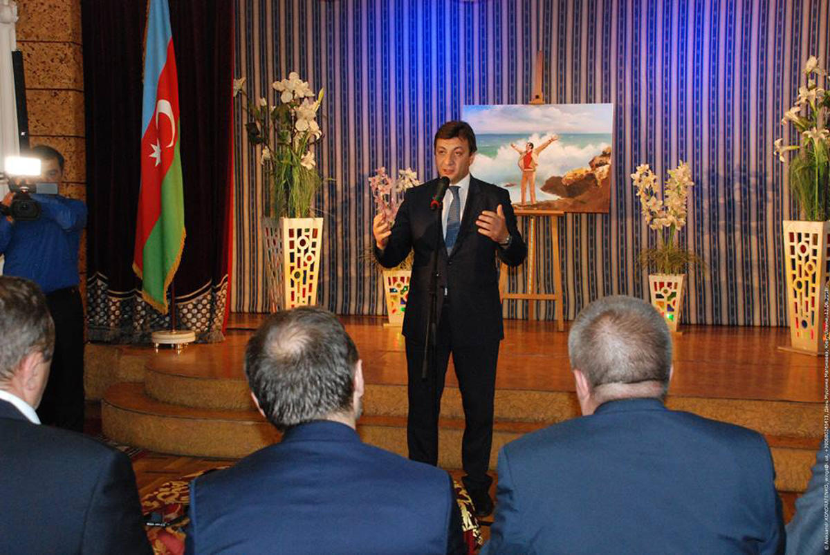 Kiyevdə dünya şöhrətli müğənni Müslüm Maqomayevin xatirəsi anılıb (FOTO)