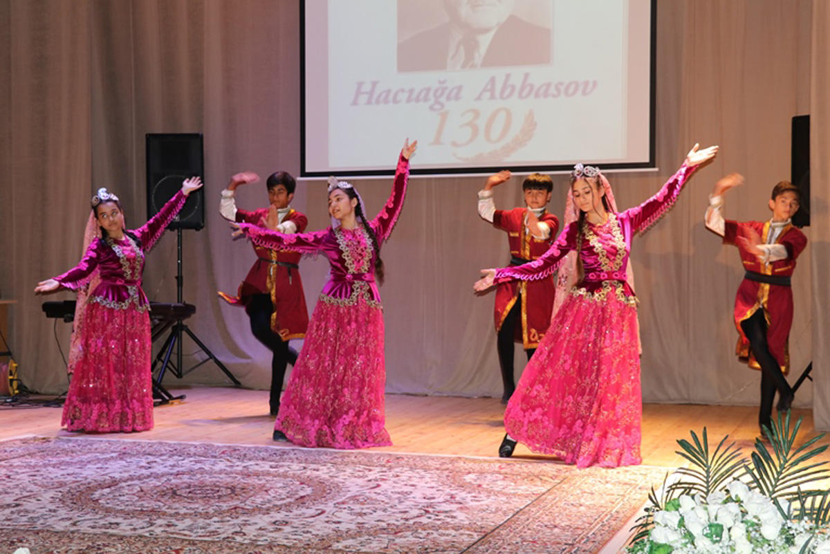 Xalq artisti Hacıağa Abbasovun 130 illik yubileyi keçirilib (FOTO)