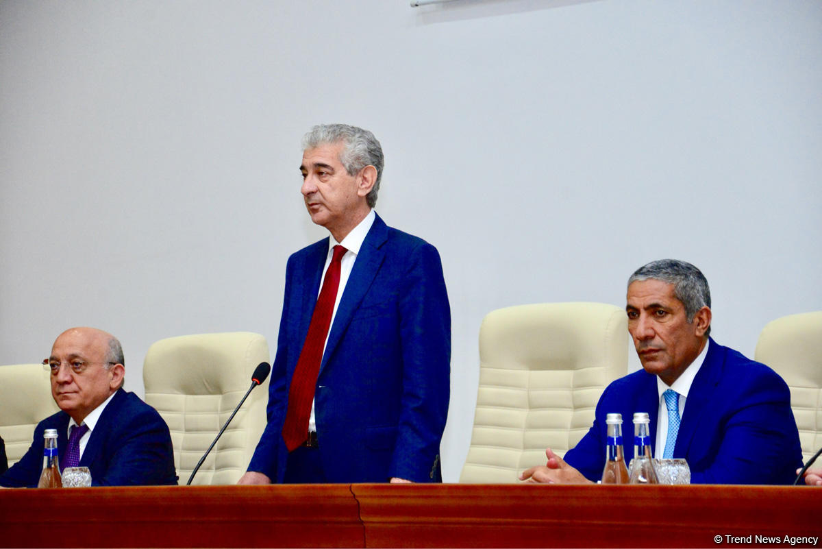 Али Ахмедов: Визит президента Армении на оккупированные земли Азербайджана является незаконным