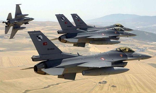 Turkish Air Force carries out flights in Syrian airspace