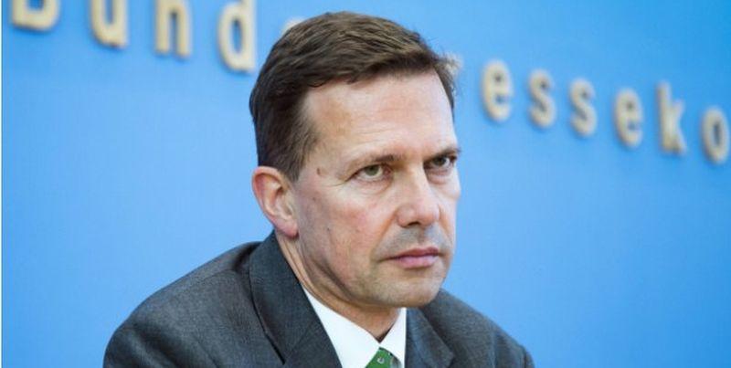 В ФРГ не стали комментировать данные о слежке немецкой разведки в Австрии
