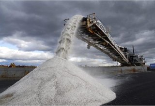 Large Turkmen enterprise increasing production of salt