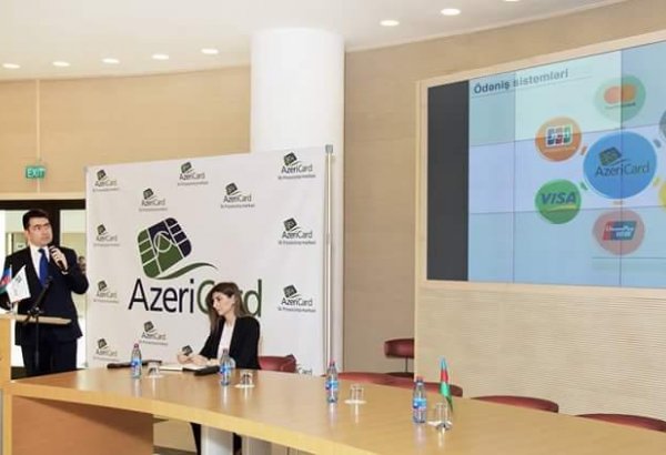 Процессинговый центр AzeriCard проводит программу летней стажировки (ФОТО)