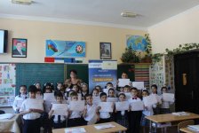Schoolchildren from Sumgait get acquainted with Bakcell’s Safe Internet service (FOTO) - Gallery Thumbnail