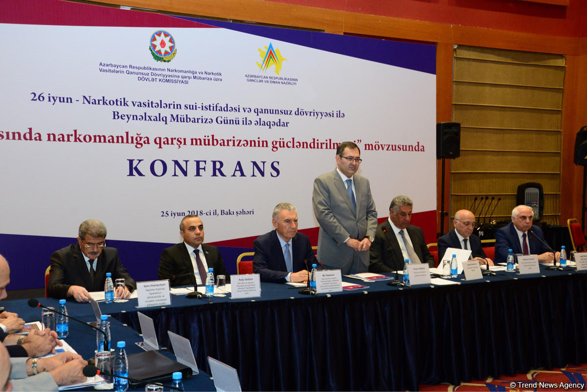 В Азербайджане с начала года из оборота изъято 1,4 тонны наркотиков (ФОТО)