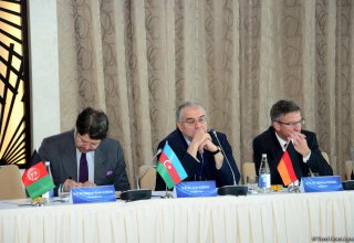 Azerbaijan: ICG interested in co-op to resolve conflict in Afghanistan (PHOTO)