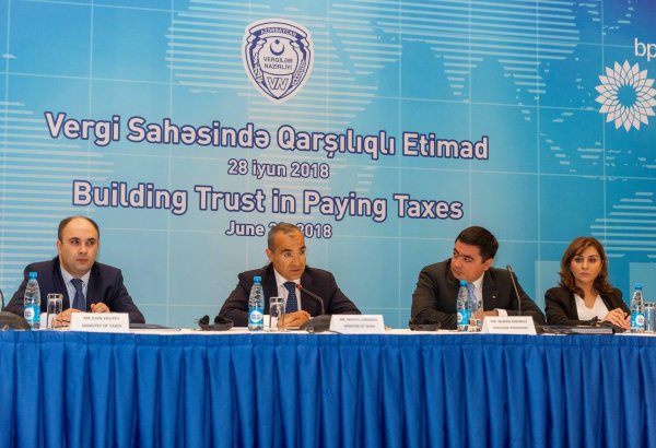Roundtable Discussion on "Building Trust in Paying Taxes" organized in Baku (PHOTO)