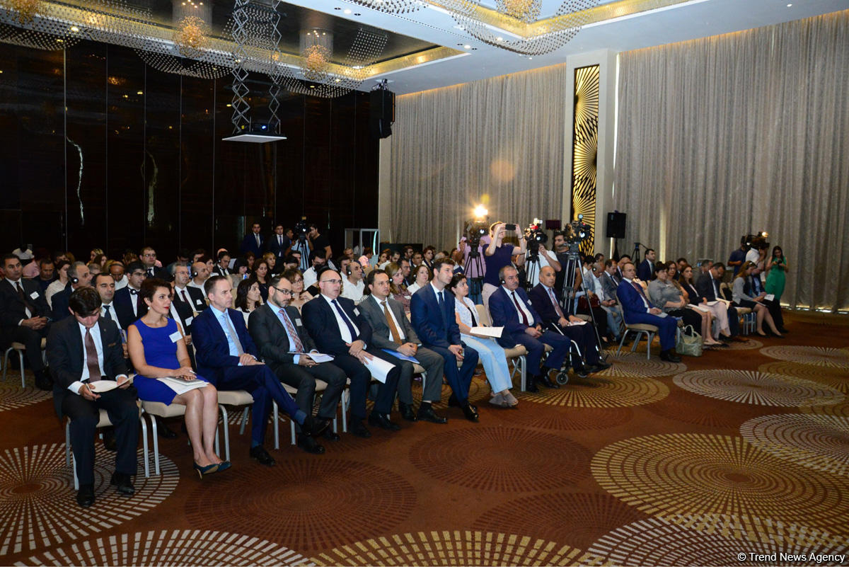 Али Ахмедов: К 2030 г. азербайджанское общество станет более социально направленным (ФОТО)