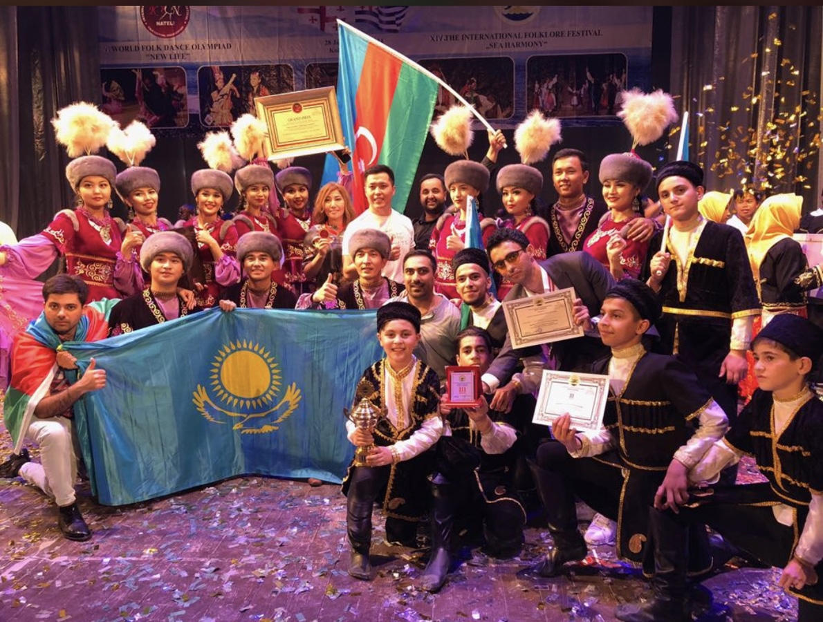"Старый Баку" и азербайджанские танцы на побережье Черного моря (ФОТО, ВИДЕО)