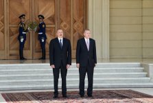 В Баку состоялась церемония официальной встречи Президента Турции (ФОТО)