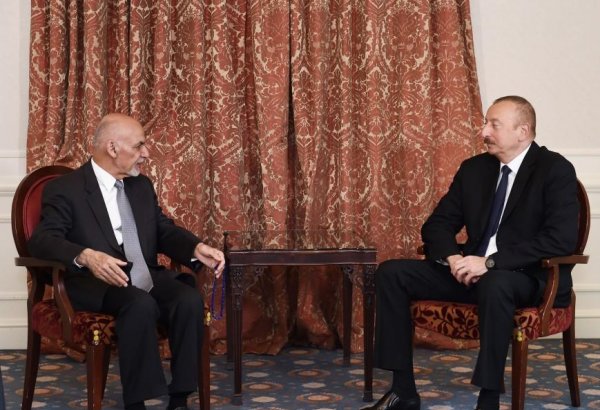 President Aliyev meets Afghan counterpart in Brussels (PHOTO)