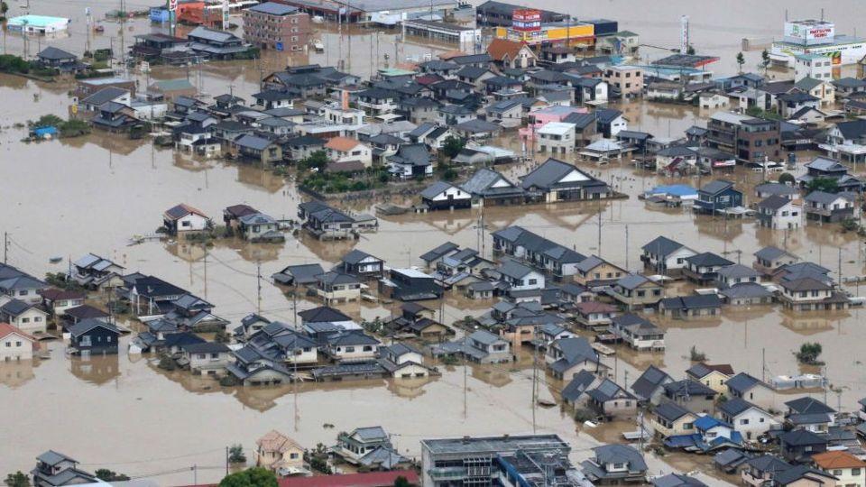 Число жертв наводнения в Японии выросло до 209 человек