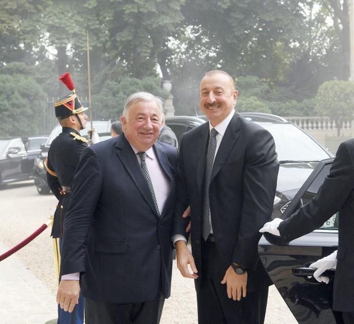 Azərbaycan Prezidenti İlham Əliyev Fransa Senatının sədri Jerar Larşe ilə görüşüb (FOTO)