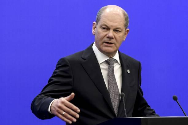 G7 nations are worried about global economic crisis, Scholz says