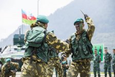 В Габале открылся военно-патриотический лагерь волонтеров (ФОТО)