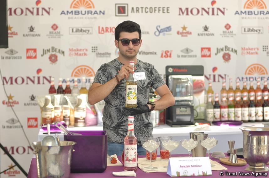 В Баку определен победитель Monin Cup 2018 Azerbaijan – лучший бармен поедет во Францию (ФОТО)