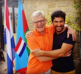 Посол Нидерландов в Азербайджане восхищен своим портретом: Страна тюльпанов и ветряных мельниц (ФОТО)