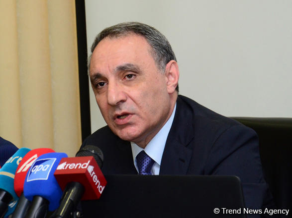 В 35 случаях были сделаны официальные предупреждения в связи с профилактикой коррупции - Кямран Алиев