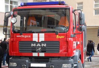 Пожар в Баку: эвакуированы 12 человек
