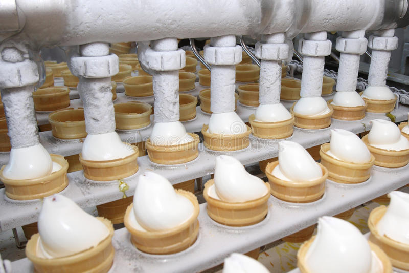Туркменское предприятие расширяет экспорт мороженого и молочных продуктов