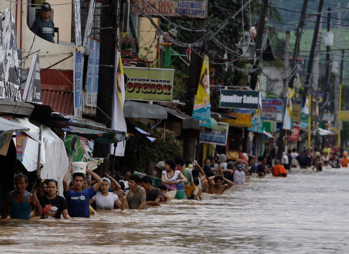 На Филиппинах число жертв наводнений возросло до 25