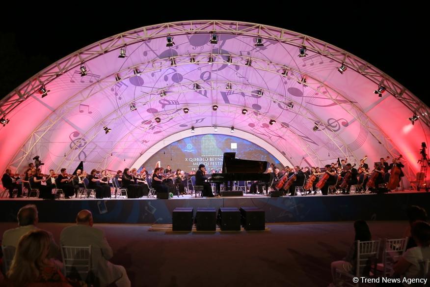 В Габале состоялось торжественное открытие юбилейного Международного музыкального фестиваля (ФОТО)